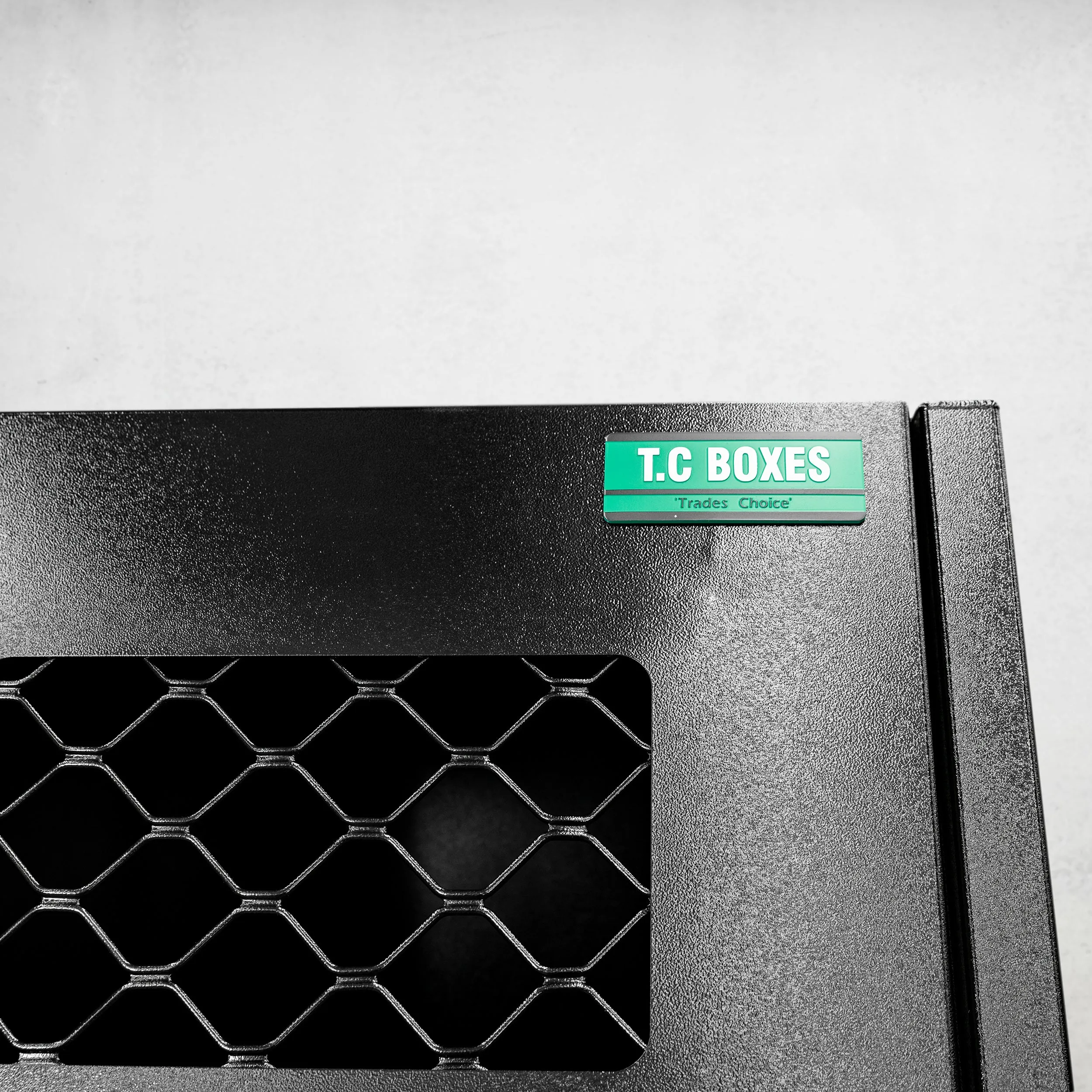 1800mm Aluminium Canopy DS - Black