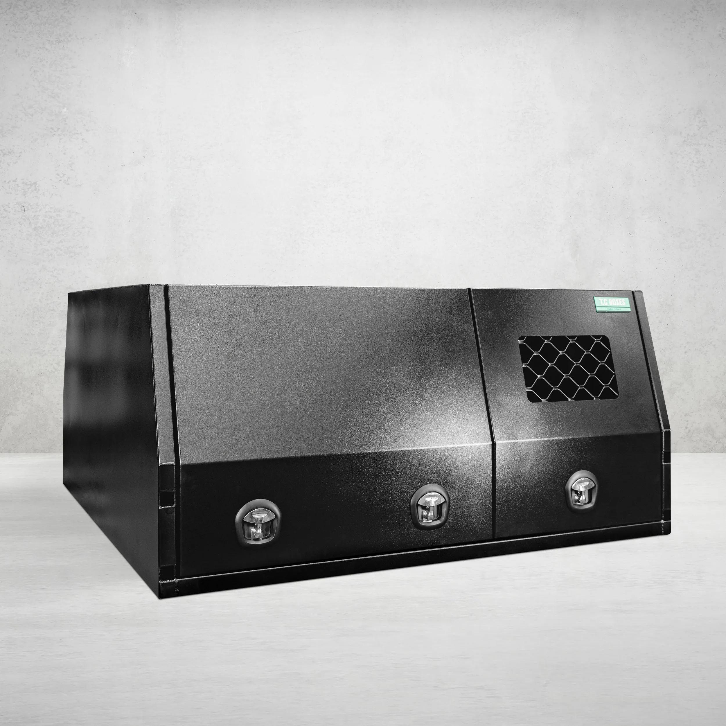 1800mm Aluminium Canopy DS - Black