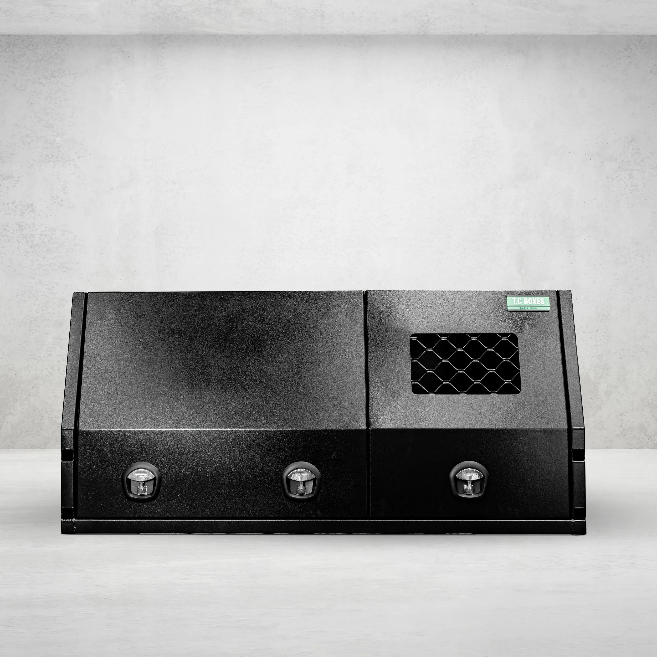 1800mm Aluminium Canopy DS - Black