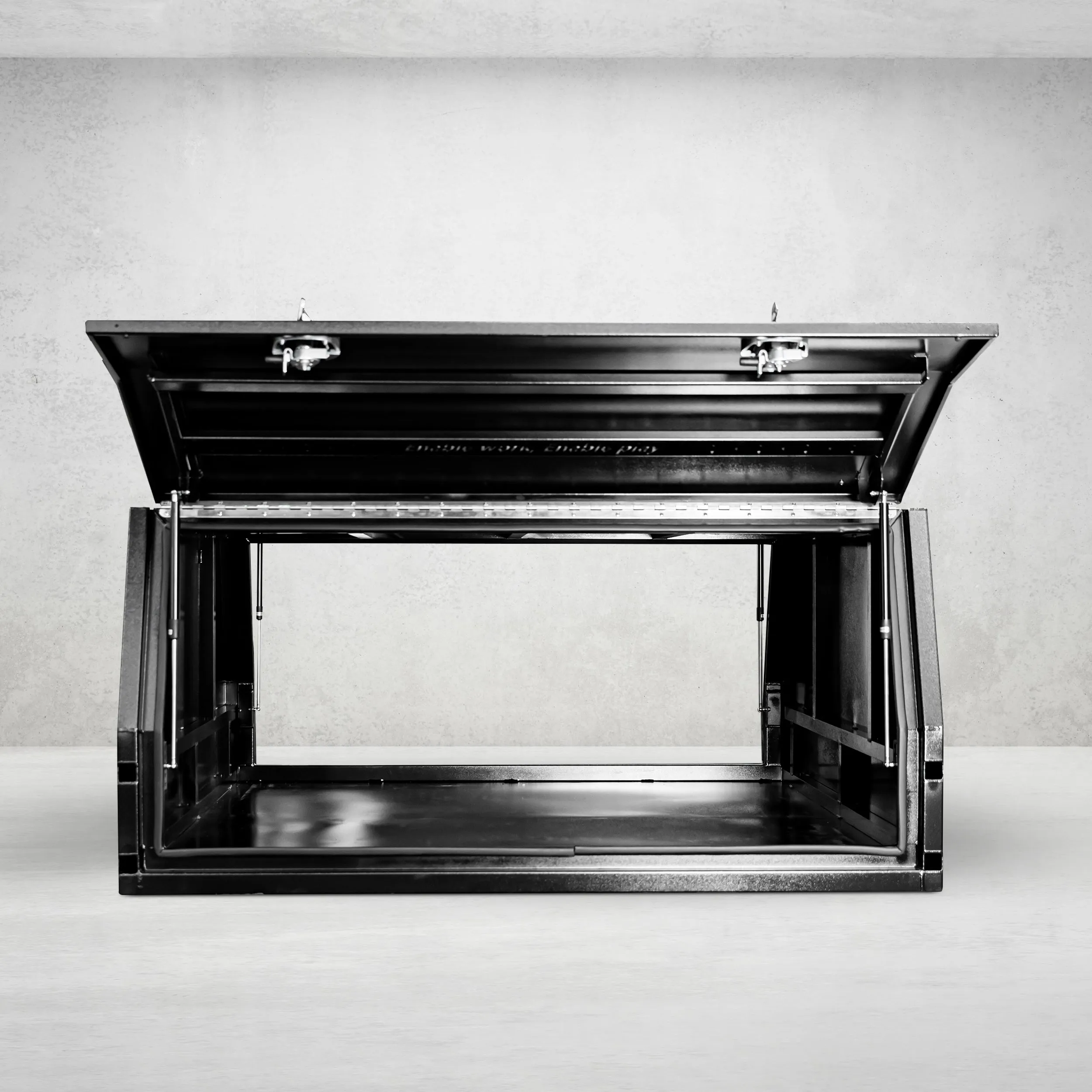 2100mm Aluminium Canopy - Black
