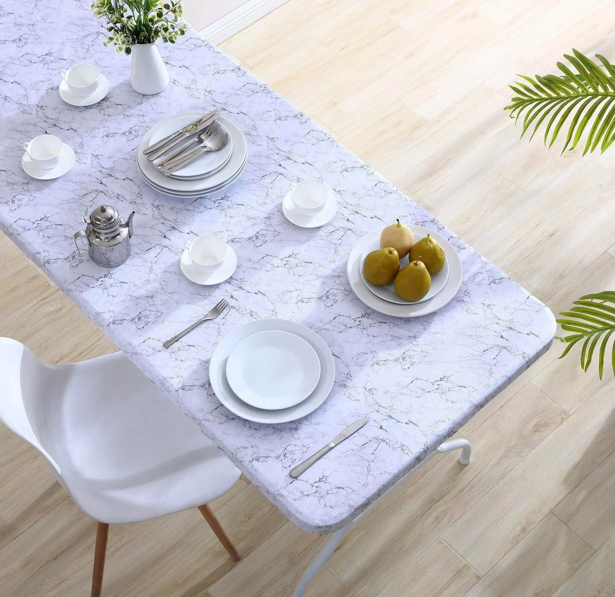 Brielle Home 100% Cotton Printed Fabric Fitted Table Cover