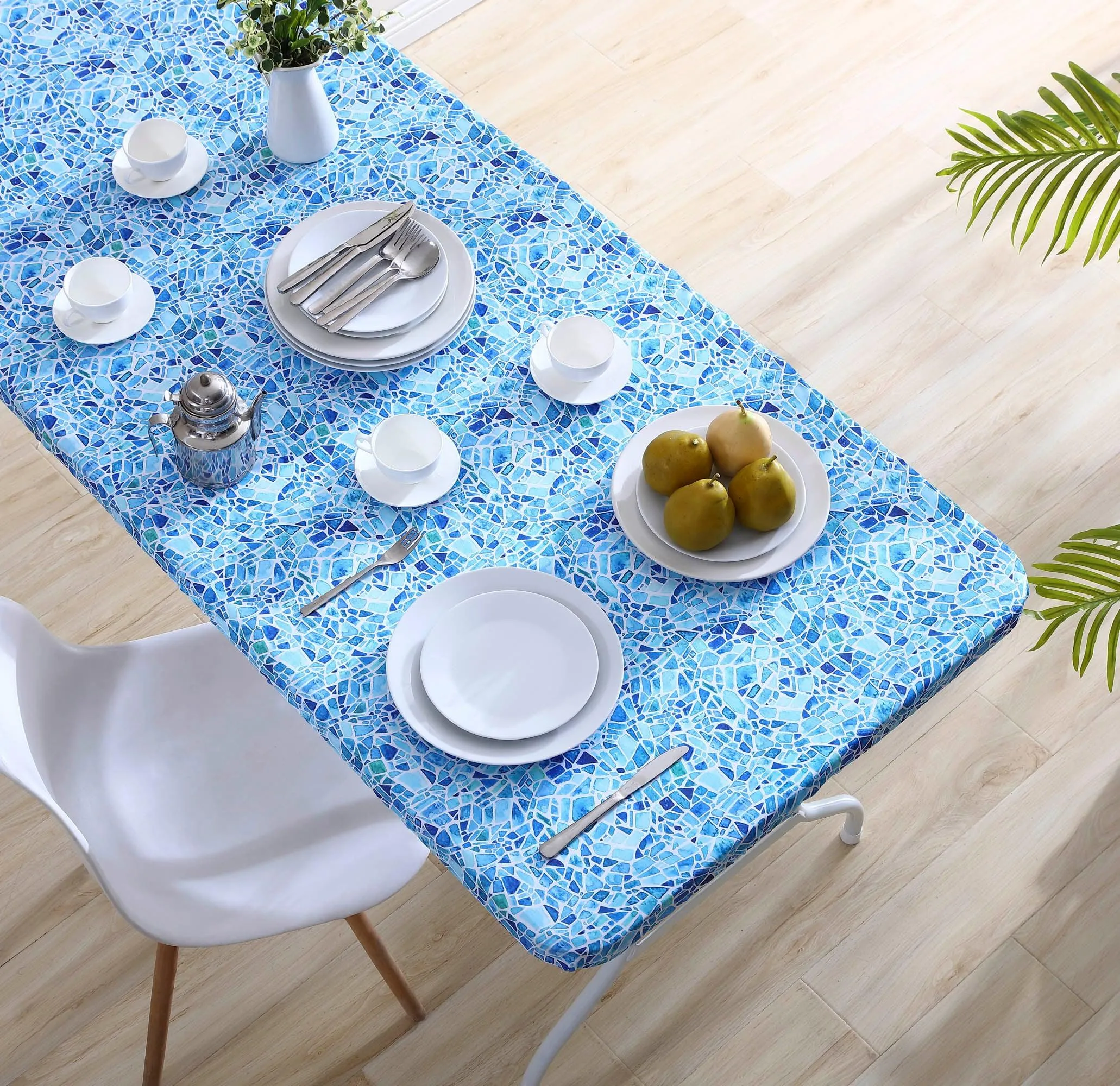 Brielle Home 100% Cotton Printed Fabric Fitted Table Cover