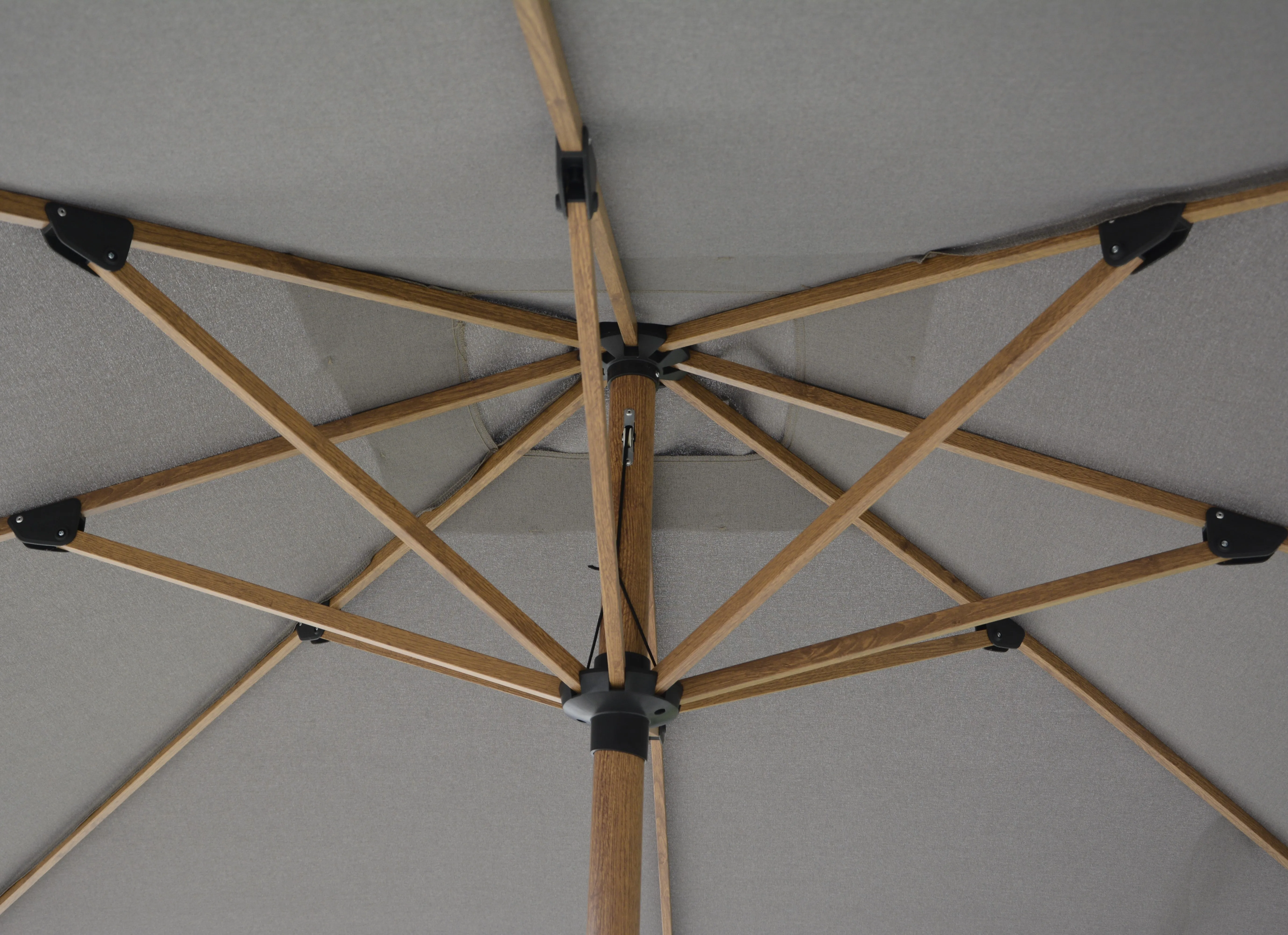 Casualife - 8' SQ Market Umbrella - Granite Base with wheels Included