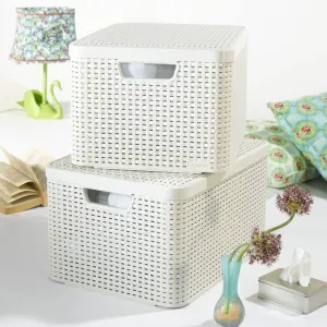 30L Creamy White Curver Storage Box with Lid - Stylish and Durable Organization Solution