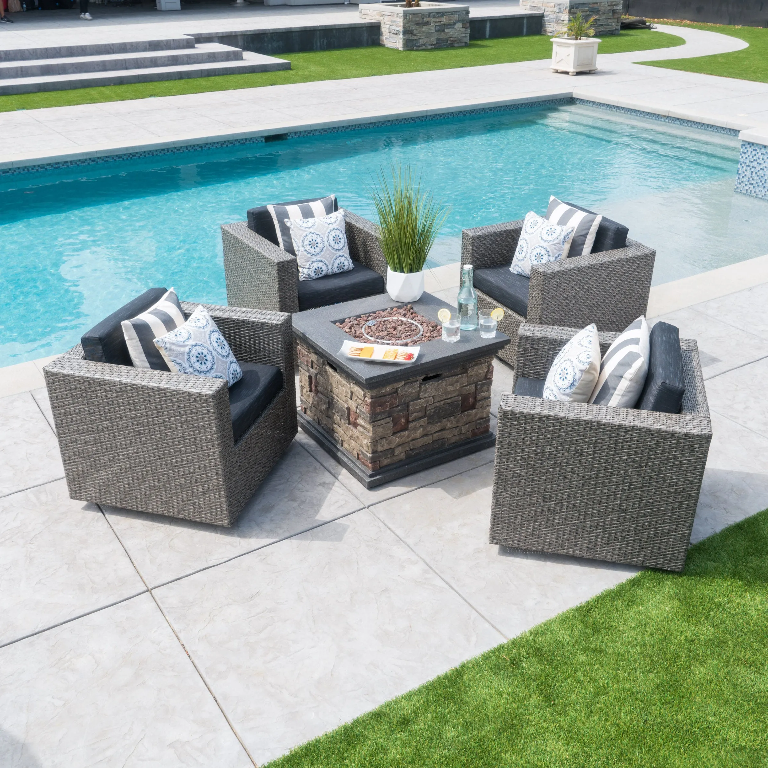 Venice Outdoor 5 Piece Chat Set with Mixed Black Wicker Chairs and Fire Pit