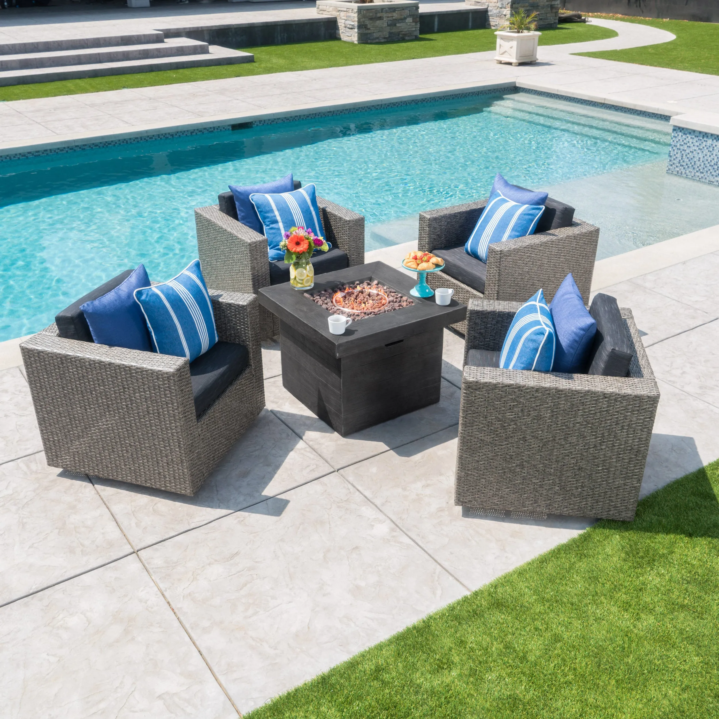 Venice Outdoor 5 Piece Chat Set with Mixed Black Wicker Chairs and Fire Pit